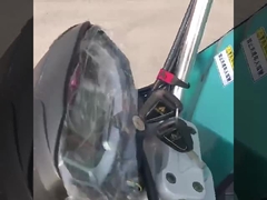 Apprezzate il fascino del design esterno del triciclo!